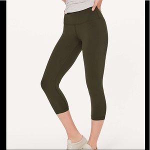 Lululemon Wunder Under HR Crop 21” Full on Luxtreme